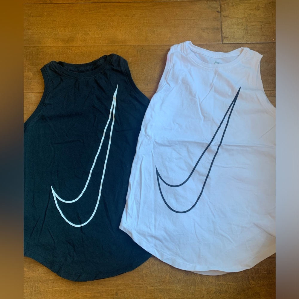 2 GIRLS NIKE TANKS